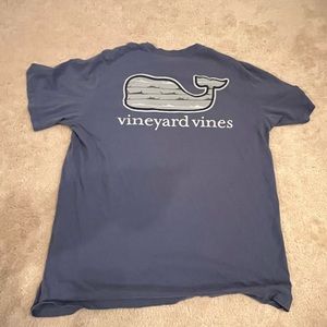 COPY - Mens Vineyard Vines t shirt